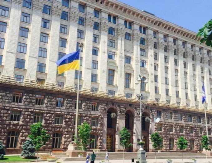Принятие решения относительно аренды коммунального имущества сократили в 2 раза