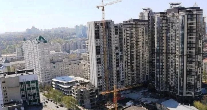 Картинка: Як сильно подешевшали квартири в київських новобудовах
