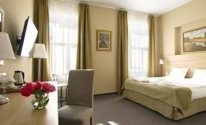 як відновлюються готелі України фото як відновлюються готелі України картинка