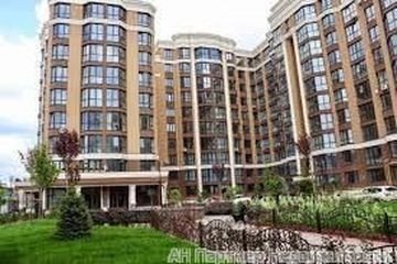 У новобудовах біля аеропорту «Київ» можуть знести незаконні поверхи. Картинка