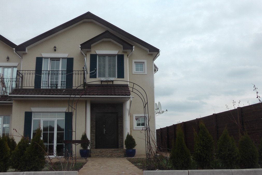 Фото: Таунхаусы в Вите Почтовой