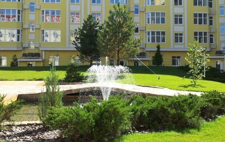 Фото: "Щасливе" ЖК - 2-к квартира