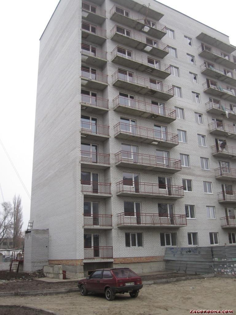 Фото: Новобудова на Радянській