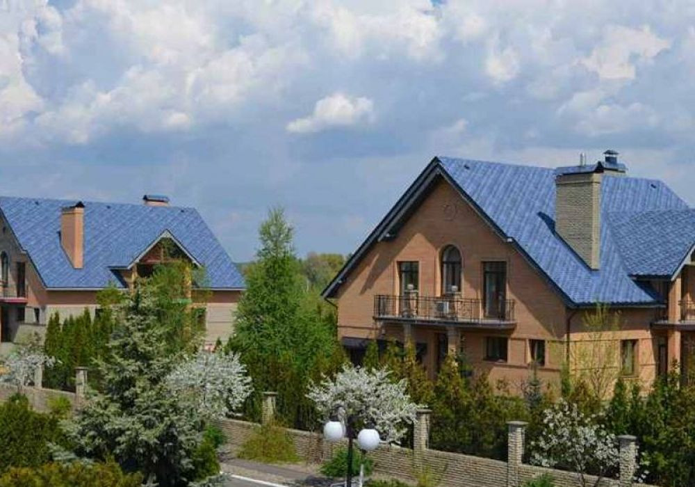 Фото: «Вишневе містечко» КГ - Бизнес