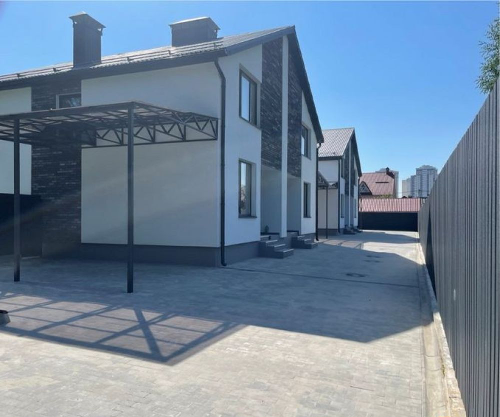 Фото: Дуплексы «На Драгоманова»