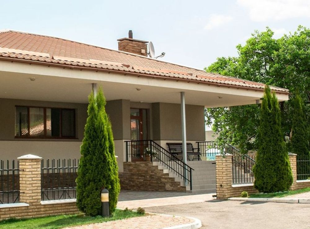 Фото: «МАЄТОК. Жемчужина Италии» КГ - Милан