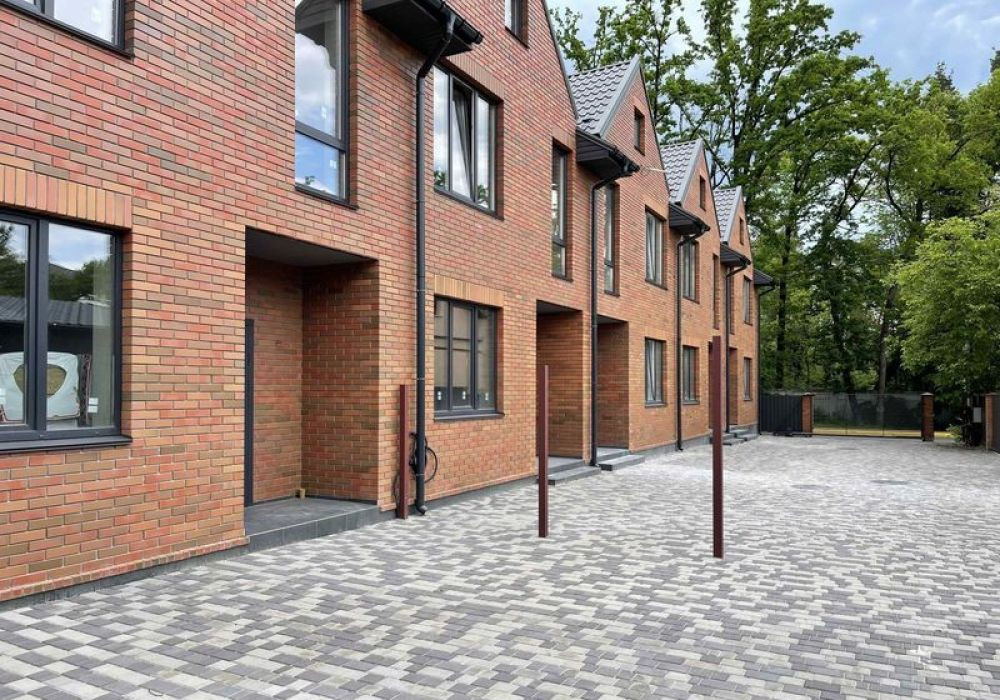 Фото: Таунхаусы BRIGHTON GARDEN - Тип 1