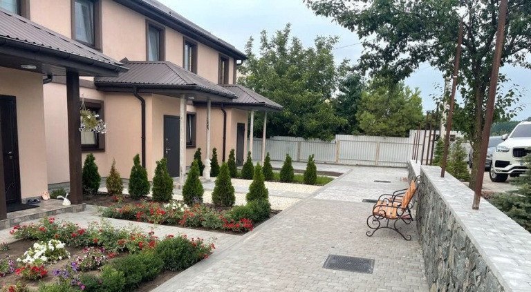 Фото: Таунхауси в Обухові