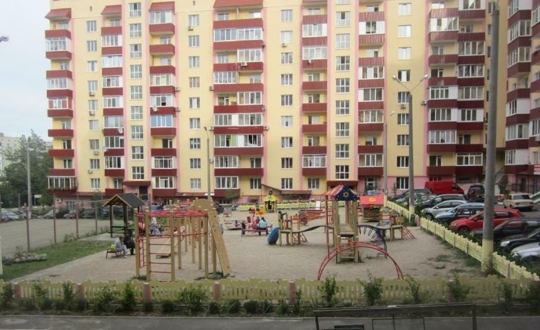 Фото: «Сосновий» ЖК - 2-к квартира