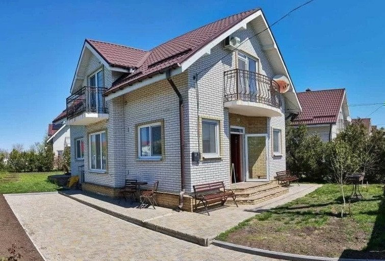 Фото: «Щасливе» КМ у Бердянську - Котедж