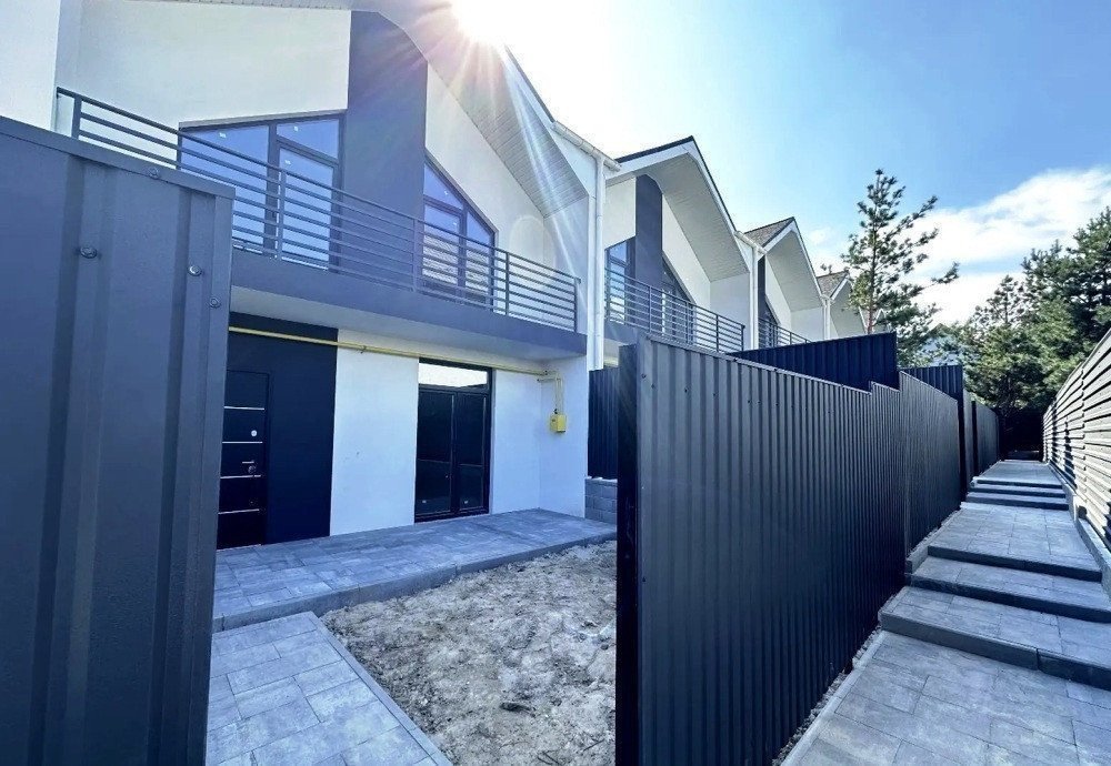 Фото: Таунхаусы "Комфортный квартал Чайки" - Тип 2